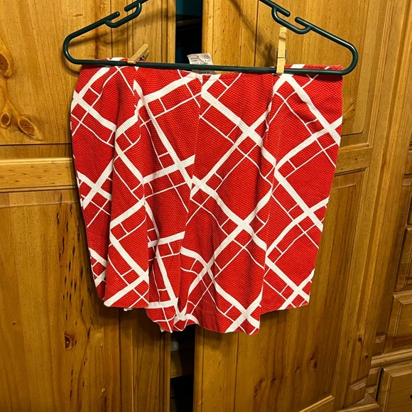 California Concepts red and white Skorts size 11 - Picture 2 of 3